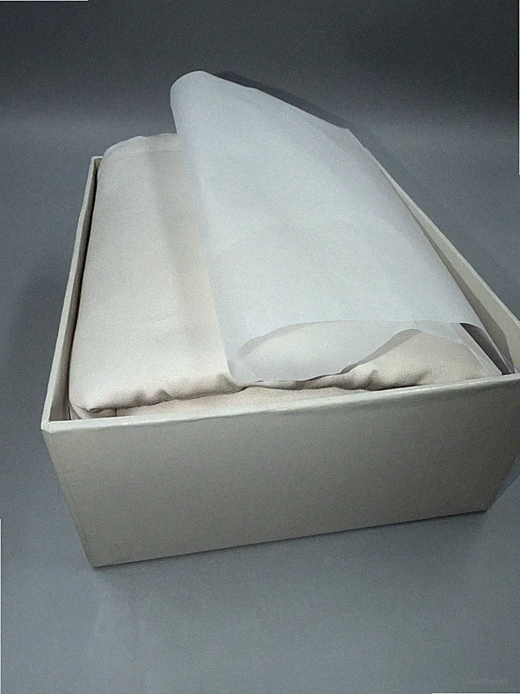 Buffy- Duvet Cover- Color 21 Seashell- King -Lyocell- New
