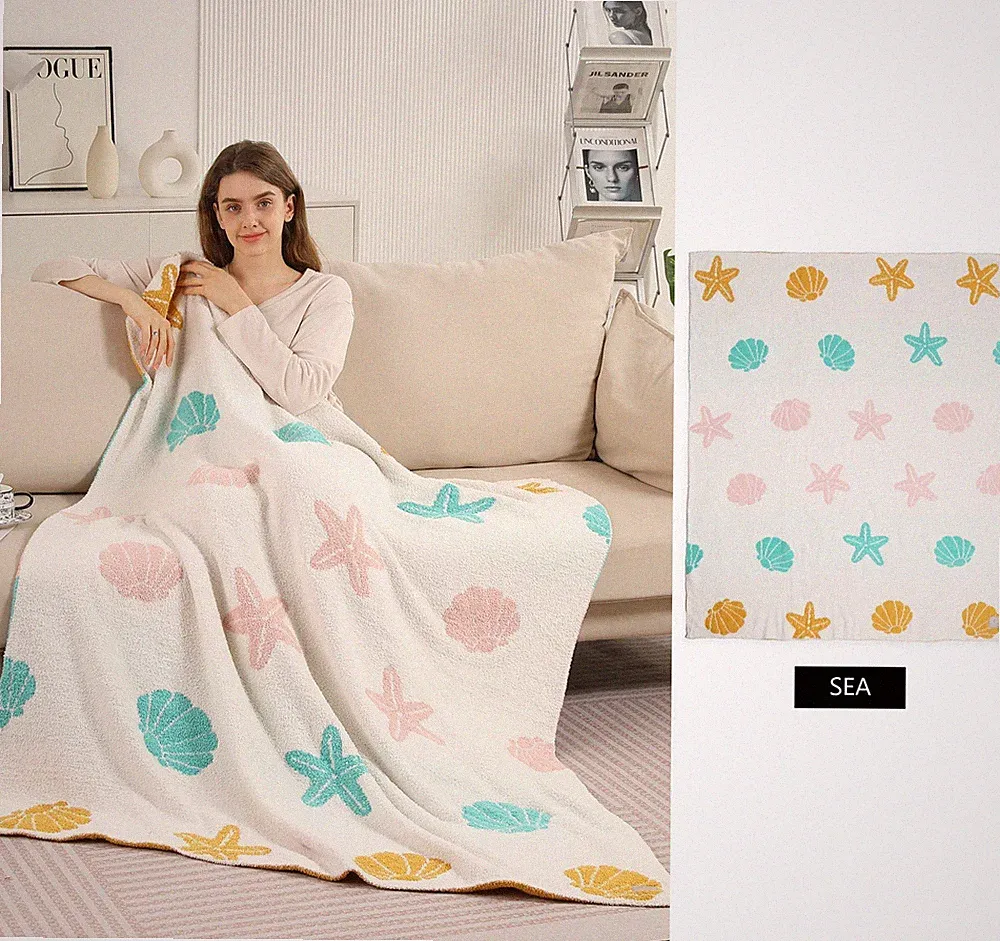 ComfyLuxe Multi-Colored Seashell & Starfish Pattern Throw Blanket