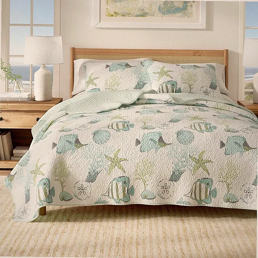 Full/Queen Coastal Quilt Set with Shams, Reversible Nautical Bedding 3-Piece Blu
