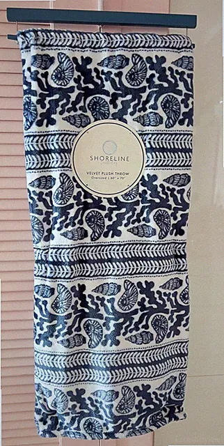 PLUSH Throw Blanket Oversized Velvet Blue White 60" x 70" Seashells Nautical